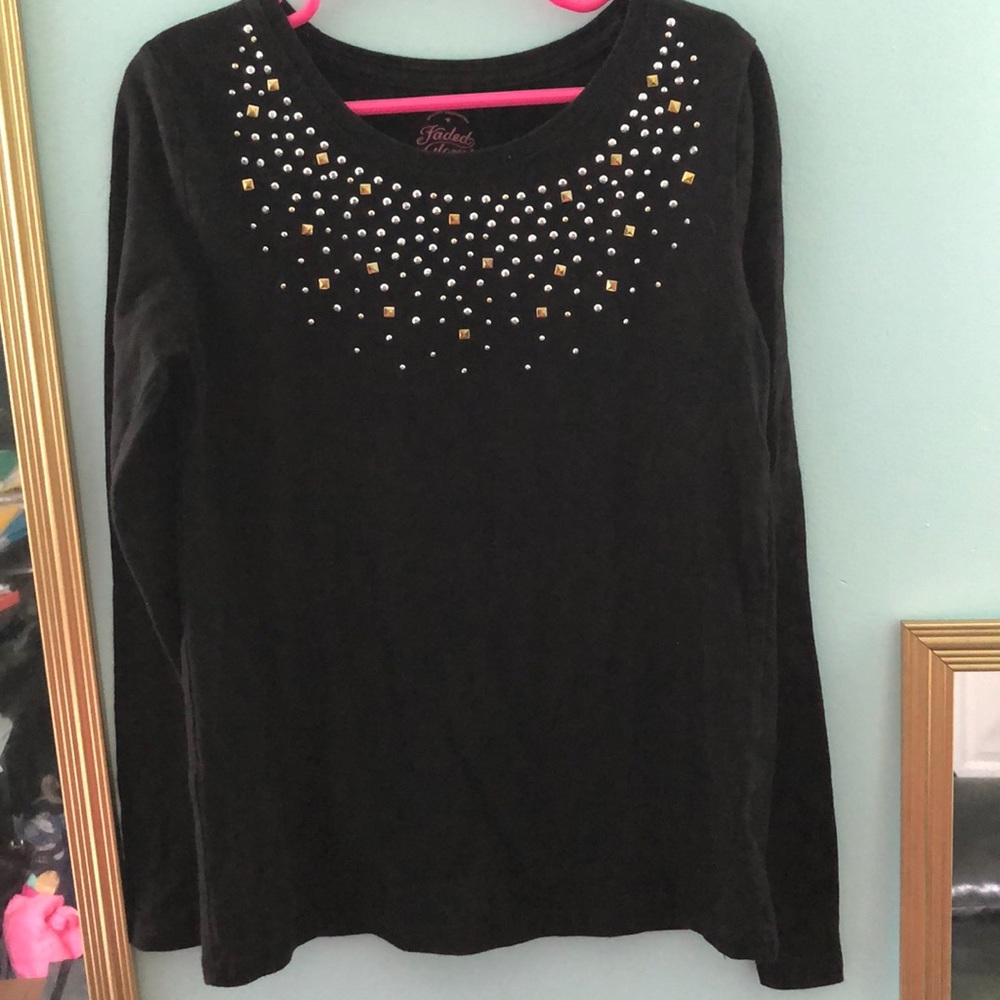 Black long sleeve shirt